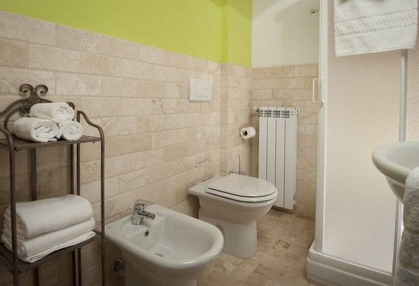 בית מלון כפרי Antico Granaione