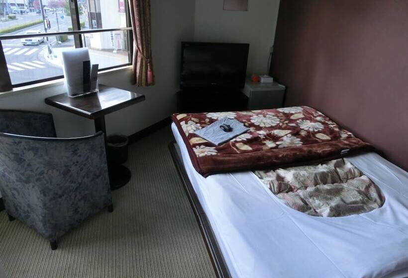 Biz Hotel Shiojiri Ekimae