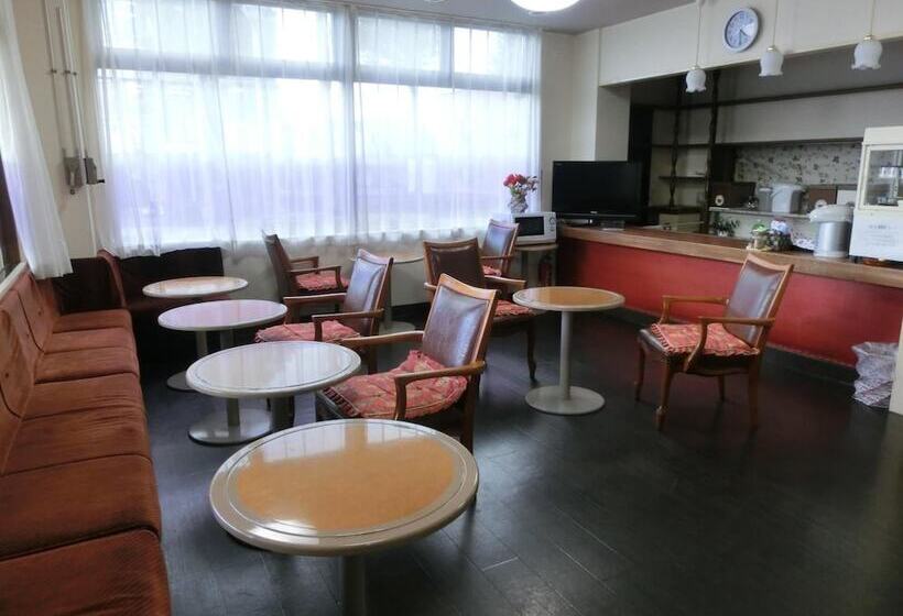 Biz Hotel Shiojiri Ekimae