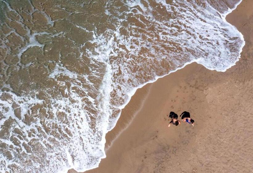 Отель Blue Horizon