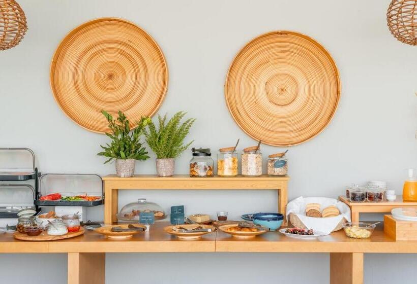 Отель Blue Horizon