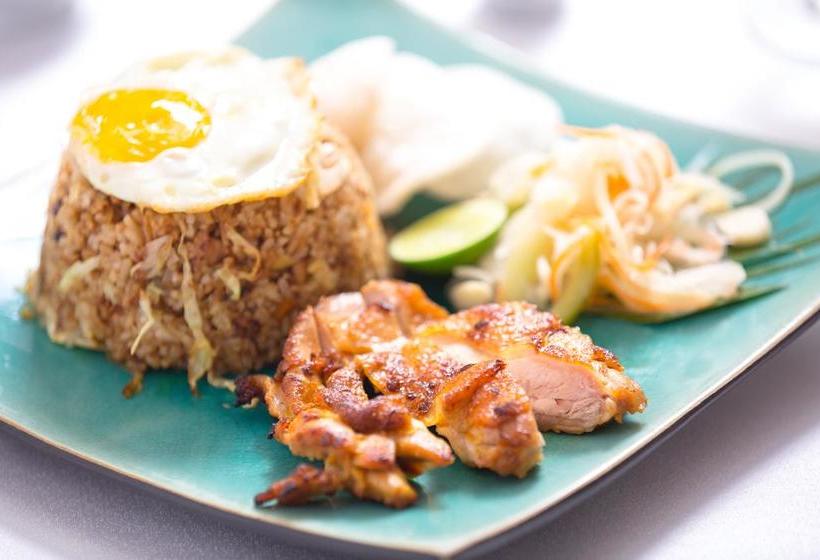 Отель Century Annex