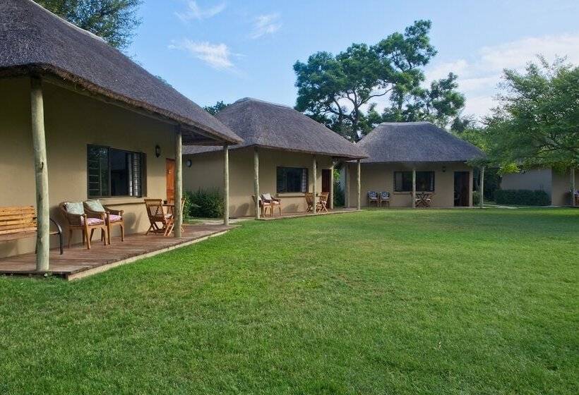 هتل Chrislin African Lodge