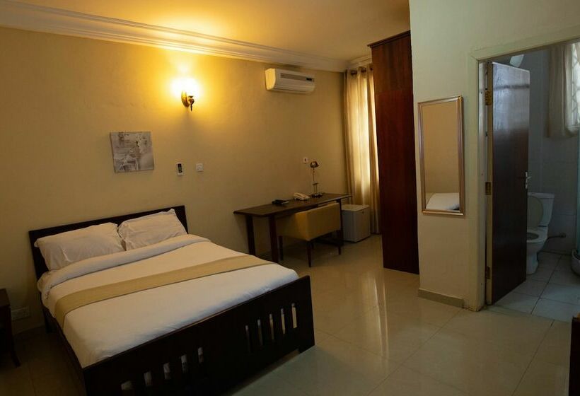 هتل Crystal Rose Ambassador