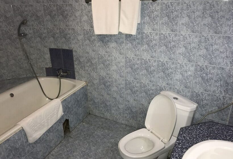 هتل Crystal Rose Ambassador