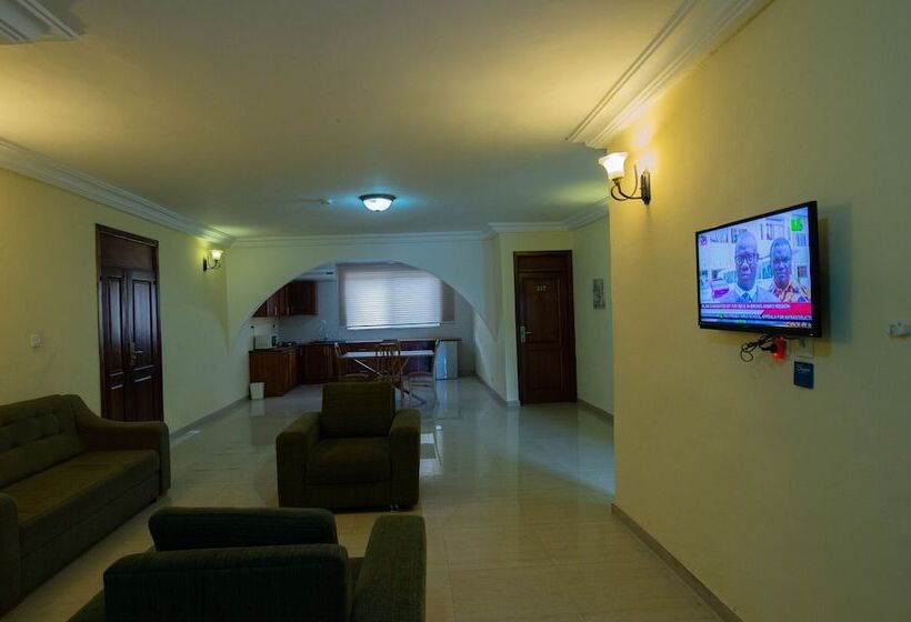 هتل Crystal Rose Ambassador