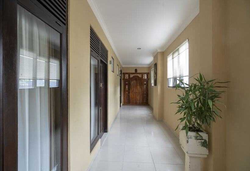 فندق Capital O 612 Dante Guesthouse