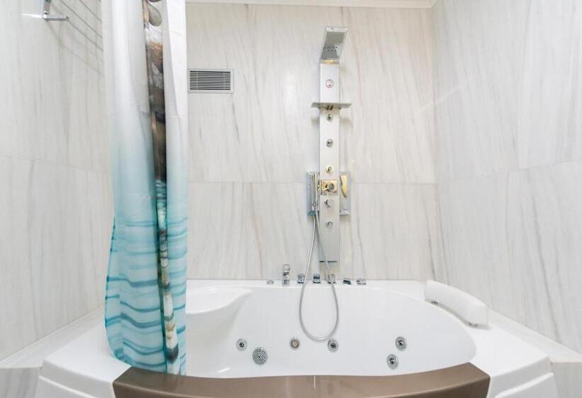 هتل Fiscardonna Luxury Suites