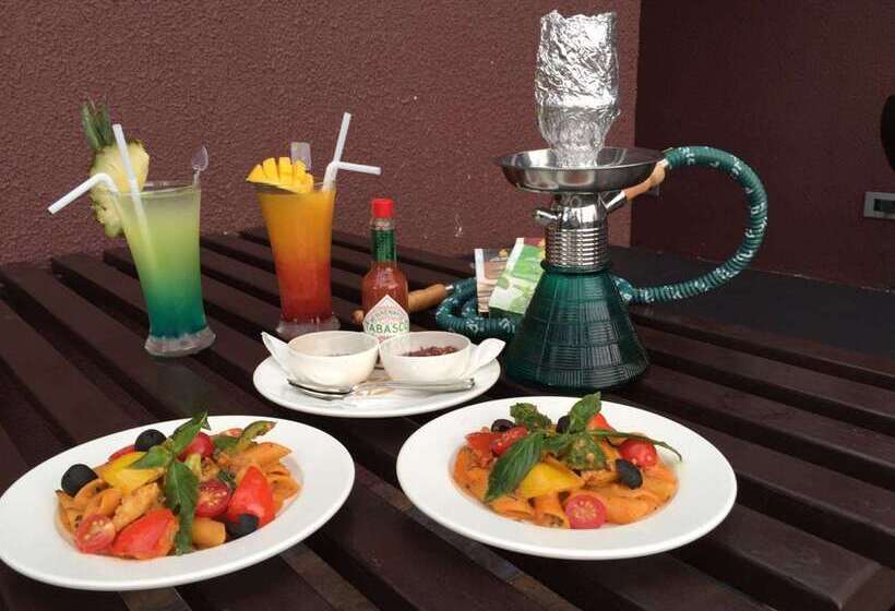 Отель Golden Tulip Salt Lake City Kolkata