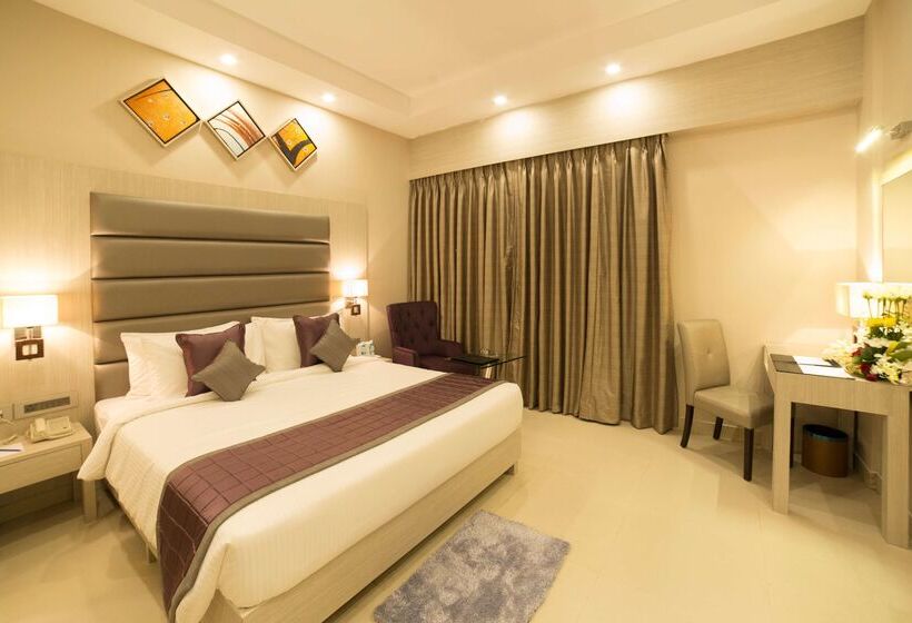 Отель Golden Tulip Salt Lake City Kolkata