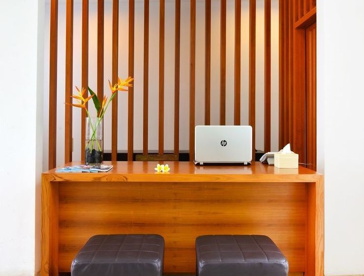 Fotos del hotel Harmony Beach Suite:  9