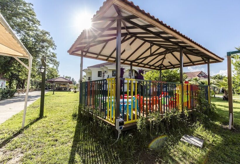 בית מלון כפרי Katrancı Park