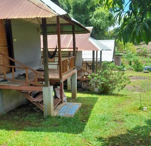 هتل Kk Hut