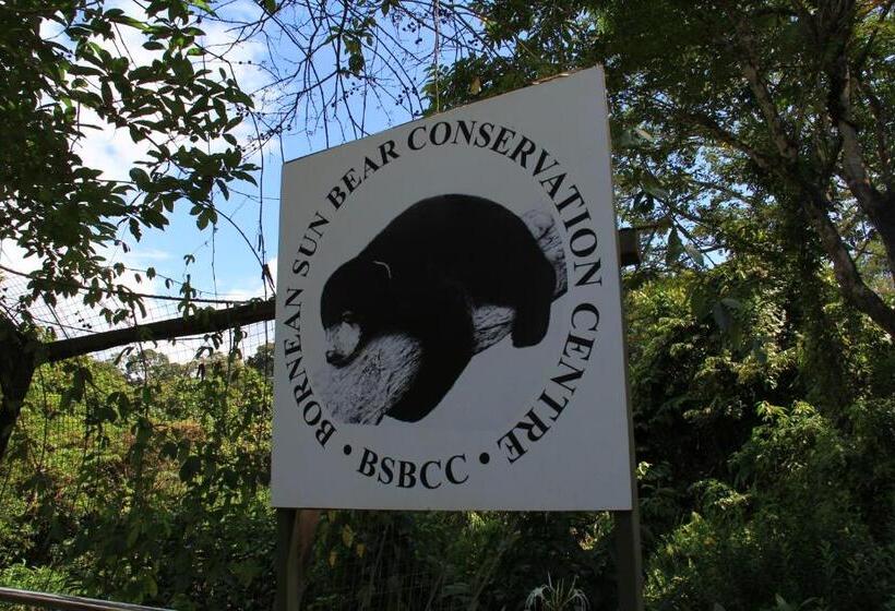 ホテル Tanini Sepilok