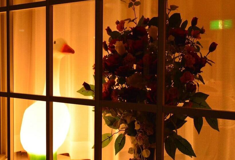 هتل Pension Avenue