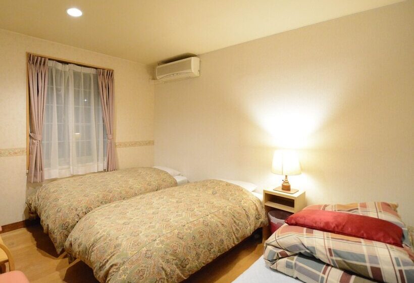 هتل Pension Avenue