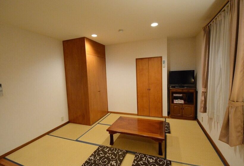 هتل Pension Avenue