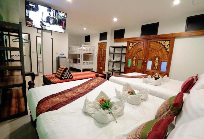 Отель Bs Airport At Phuket