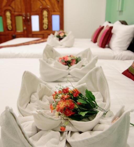 Отель Bs Airport At Phuket