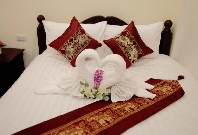 Отель Bs Airport At Phuket