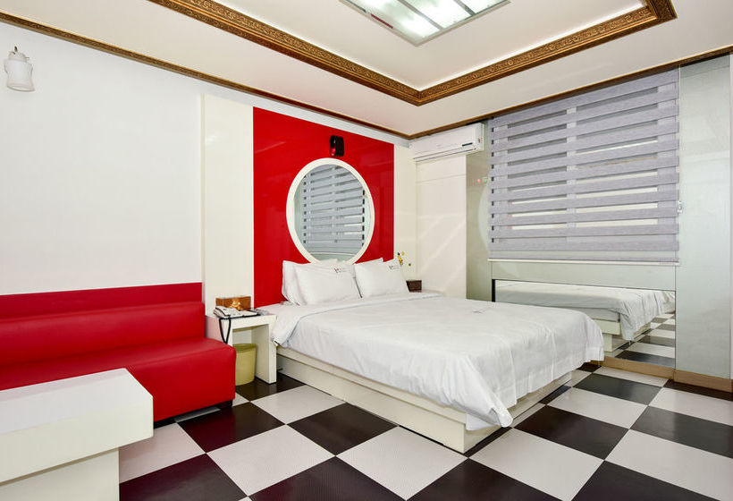 בית מלון כפרי Queen