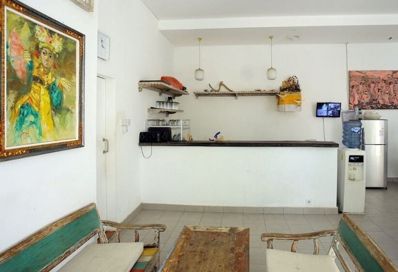 فندق Reddoorz Near Raya Semer