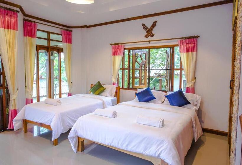 Отель Mont Goei Pai