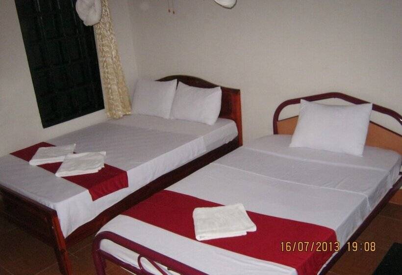 هتل Sea Winds Resort