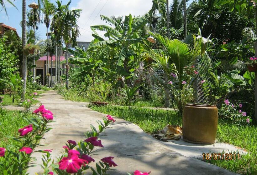 هتل Sea Winds Resort