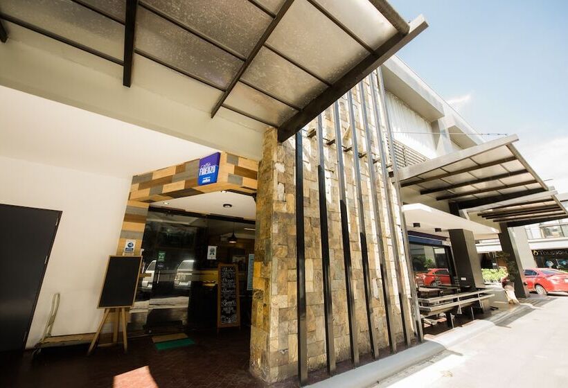 호텔 Sun City Suites