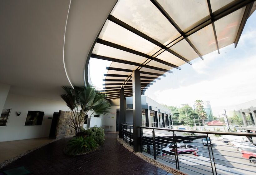 호텔 Sun City Suites