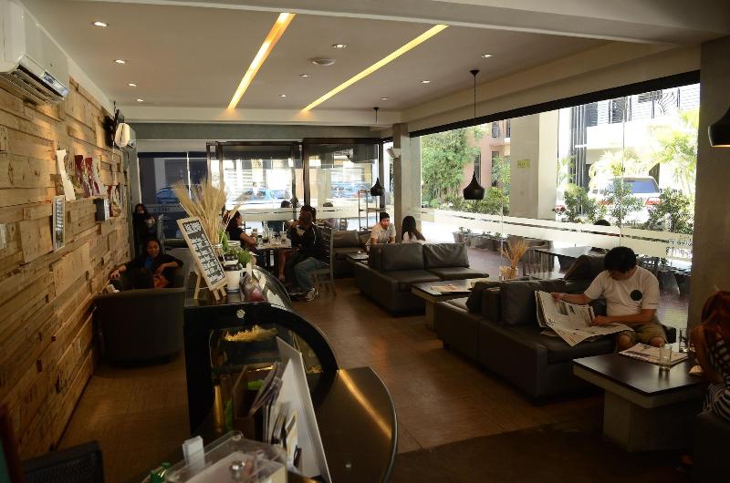 호텔 Sun City Suites