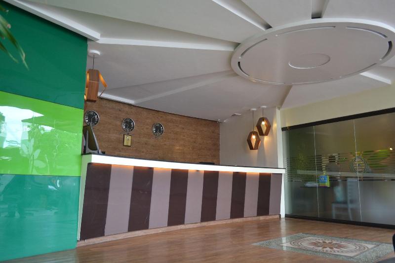 호텔 Sun City Suites