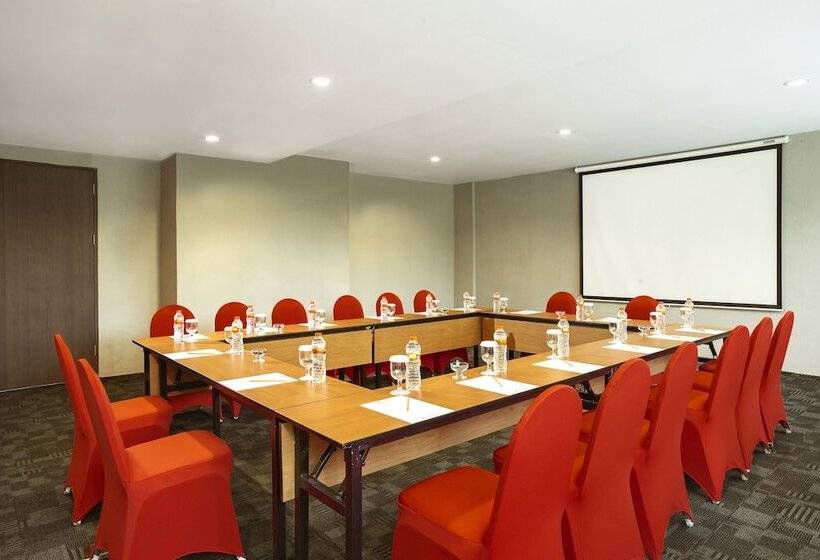 호텔 Swissbelinn Cibitung