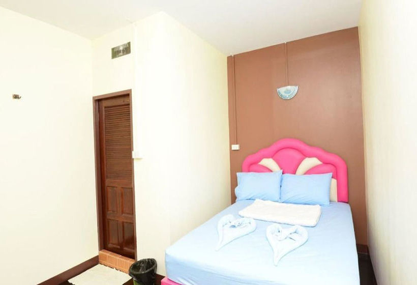 호텔 The Best Riverside Guesthouse