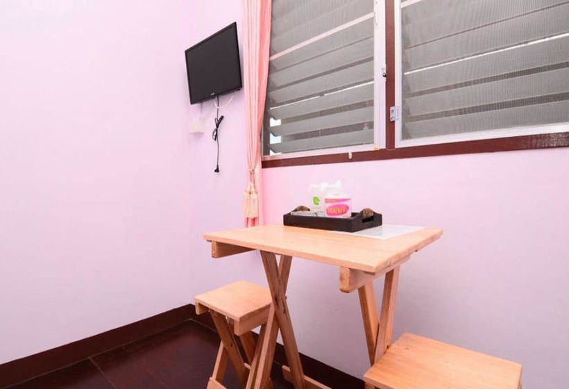 호텔 The Best Riverside Guesthouse