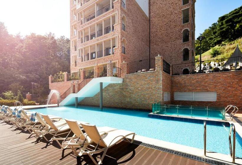 Hotel Thesoom Forest