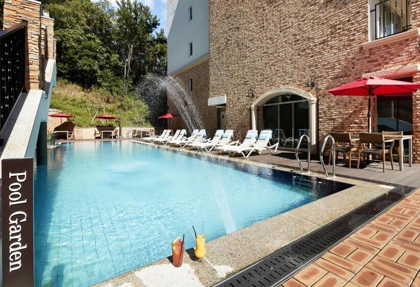 Hotel Thesoom Forest