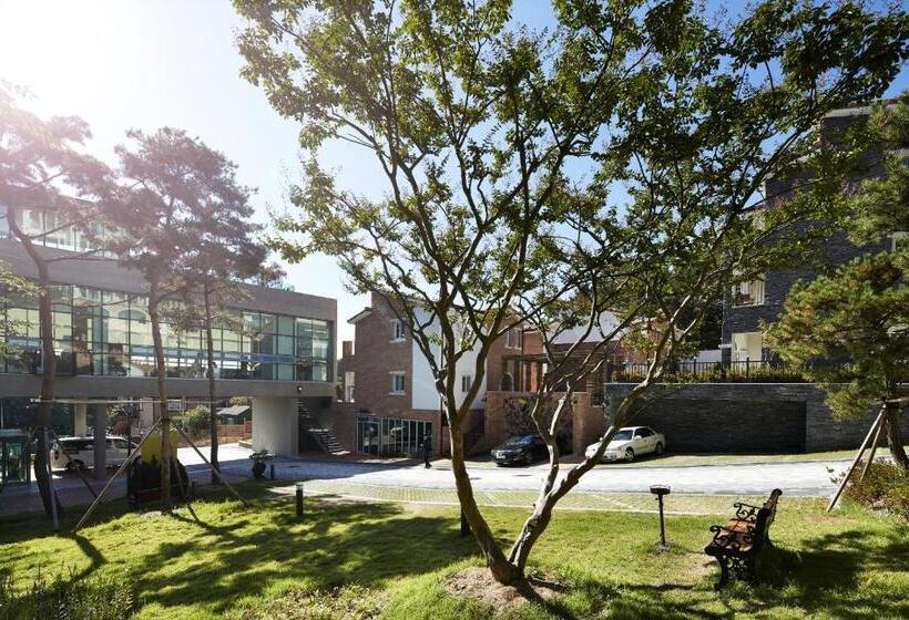 Hotel Thesoom Forest