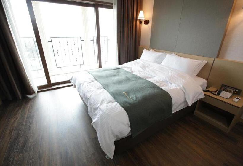 Hotel Thesoom Forest