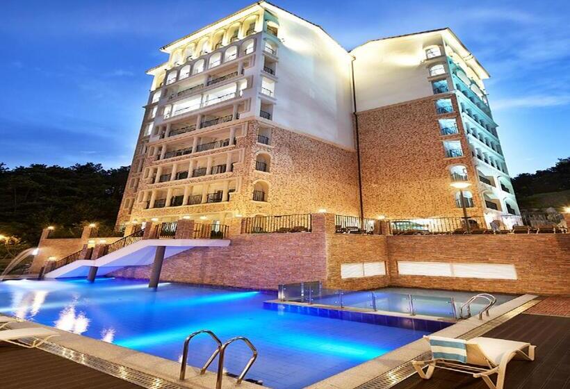 Hotel Thesoom Forest