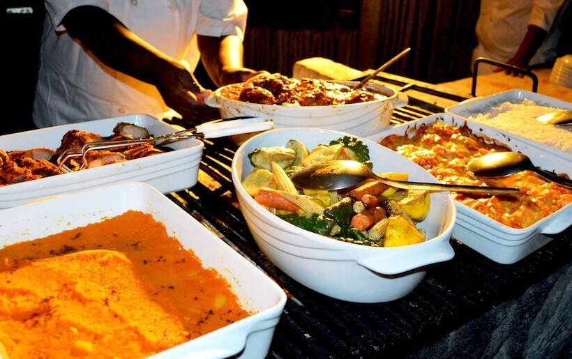 בית מלון כפרי Thornhill Safari Lodge