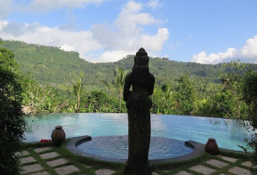 בית מלון כפרי Villa Karma Loka