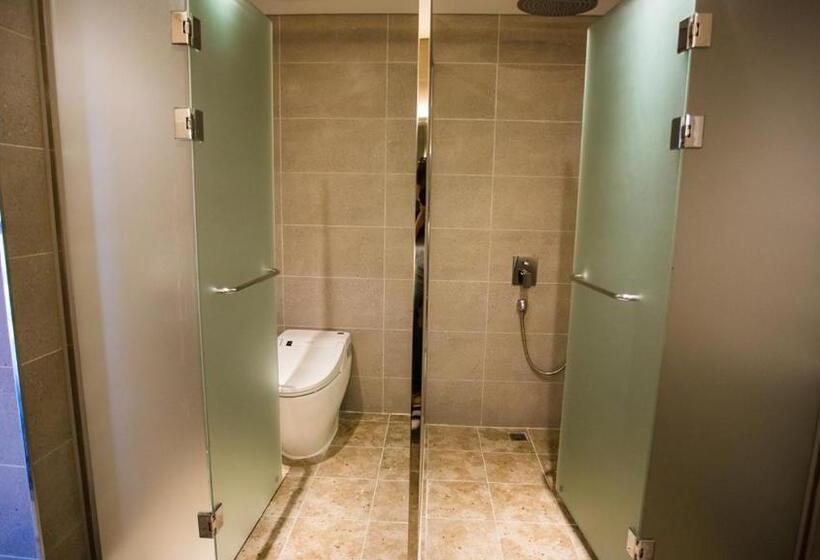 J Square Hotel And Wedding