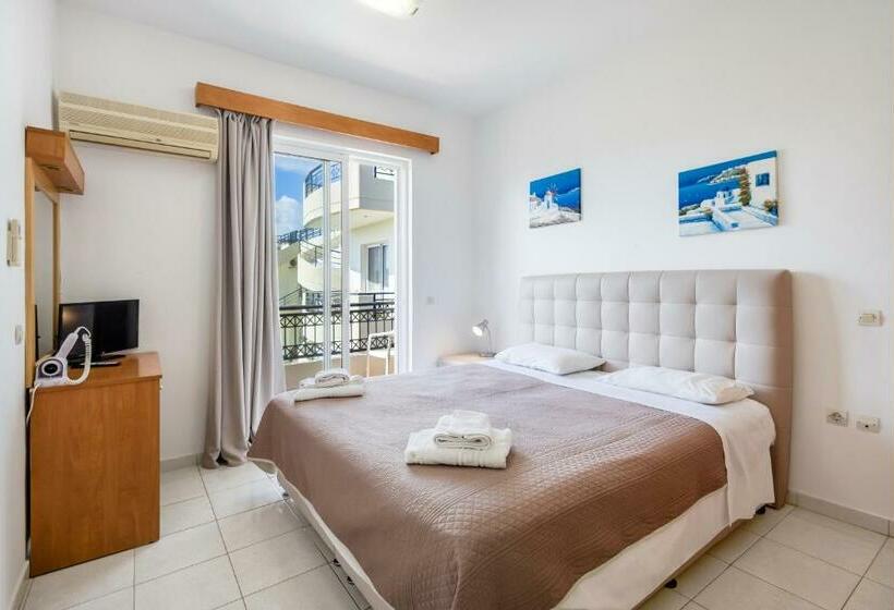 Johnhara Studios & Apartments