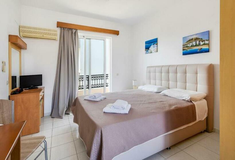 Johnhara Studios & Apartments