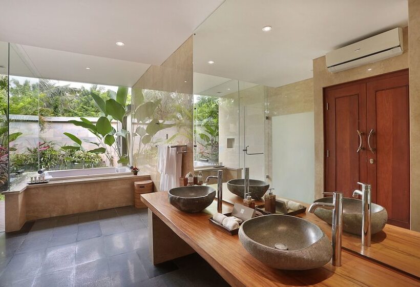 Khayangan Kemenuh Villas By Premier Hospitality Asia