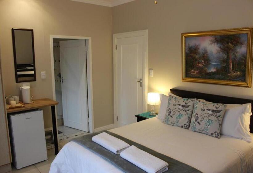 Metime Guesthouse & Self Catering