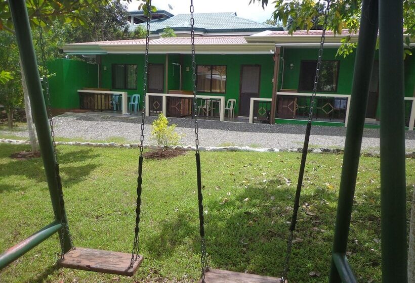 Nickles Park Resort And Apartments