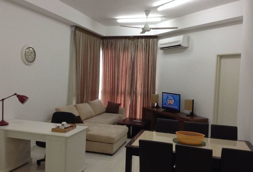 Пансион A&f Tropics Homestay